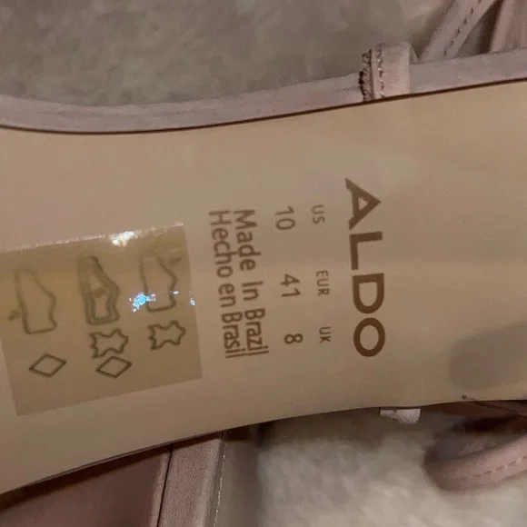 Aldo Nude Heels - Picture 6 of 9